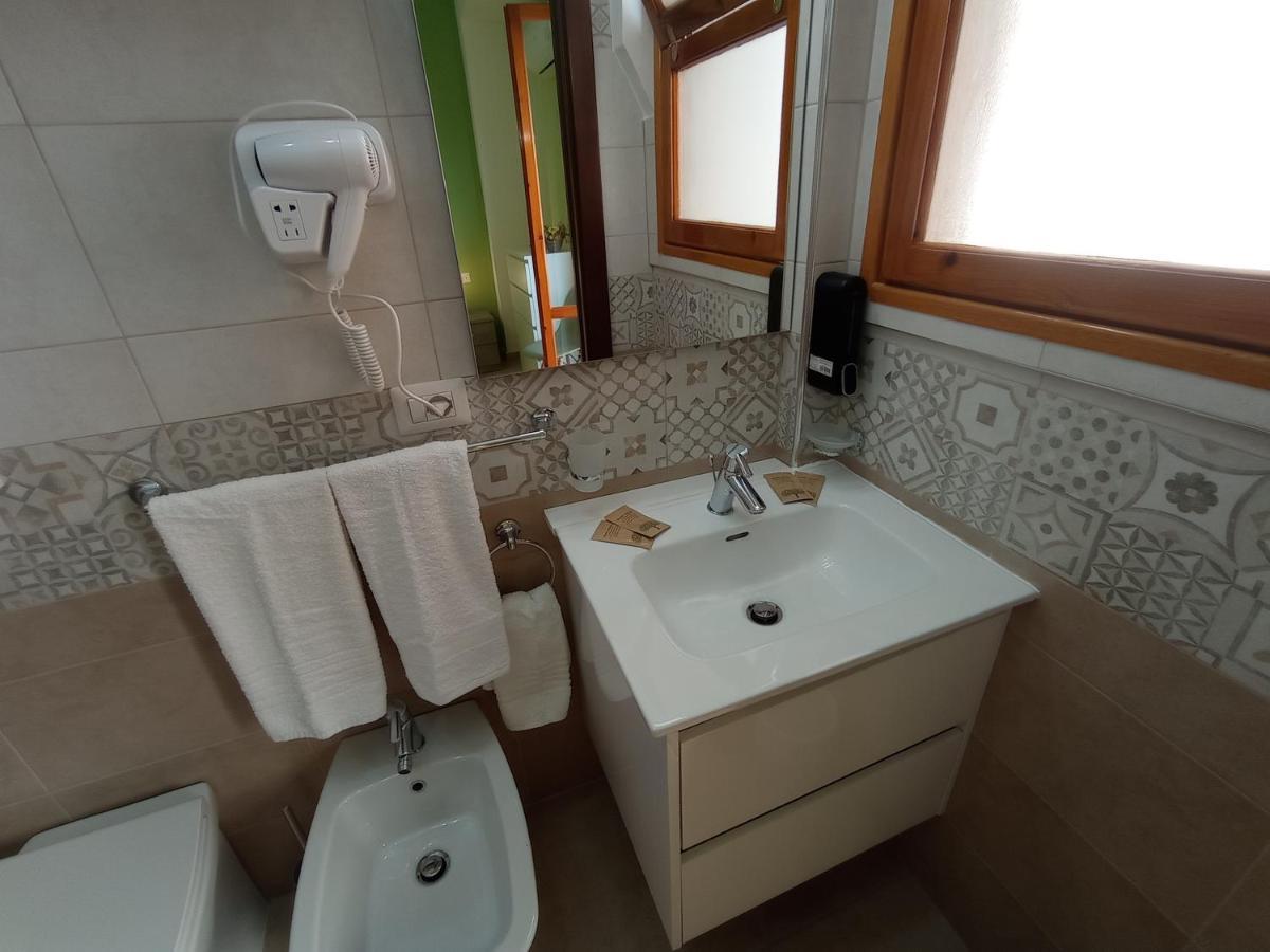 B&B Lungomare Galilei กัลลีโปลี ภายนอก รูปภาพ